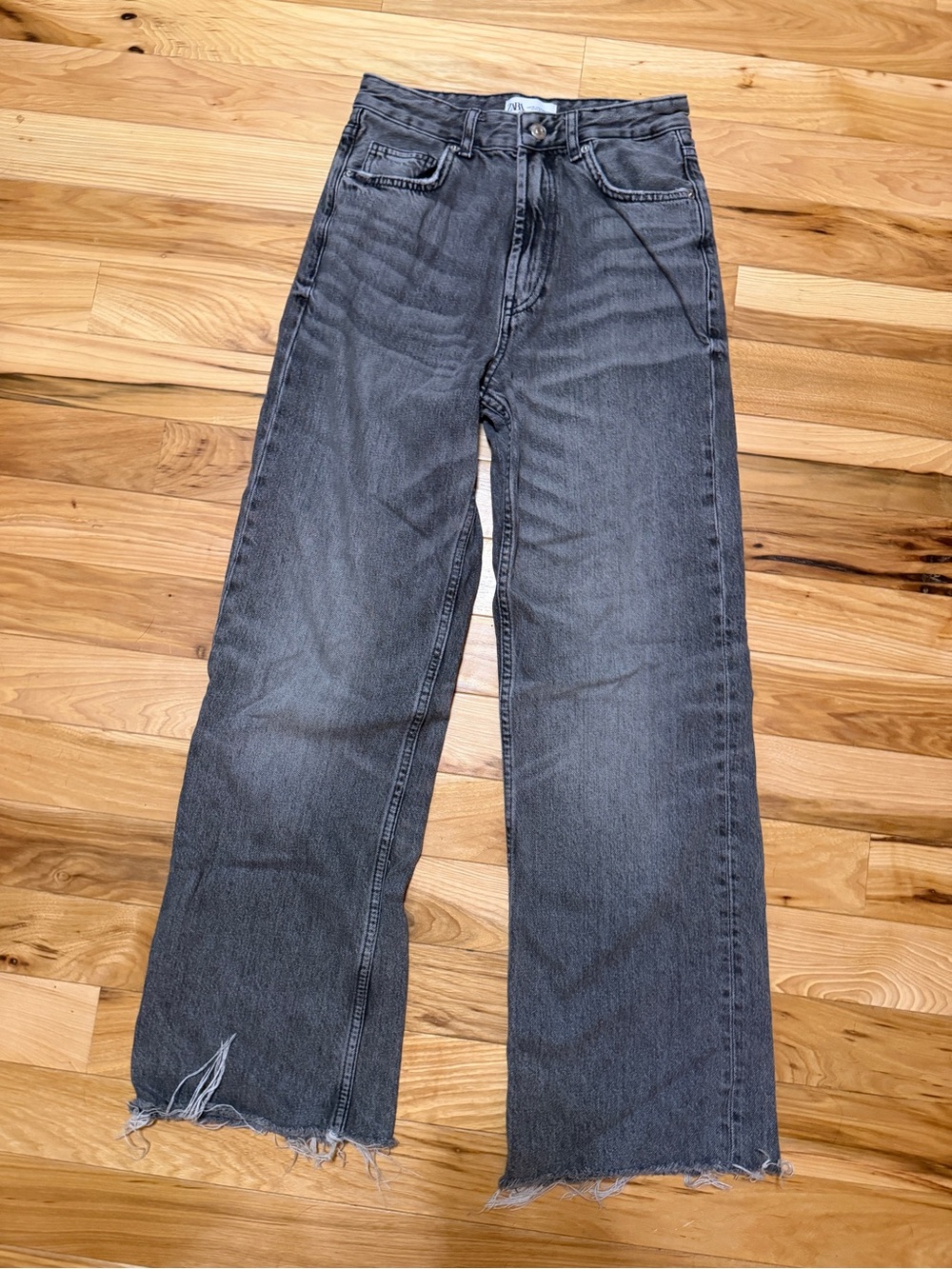 Zara Straight Leg Jeans in Faded Black